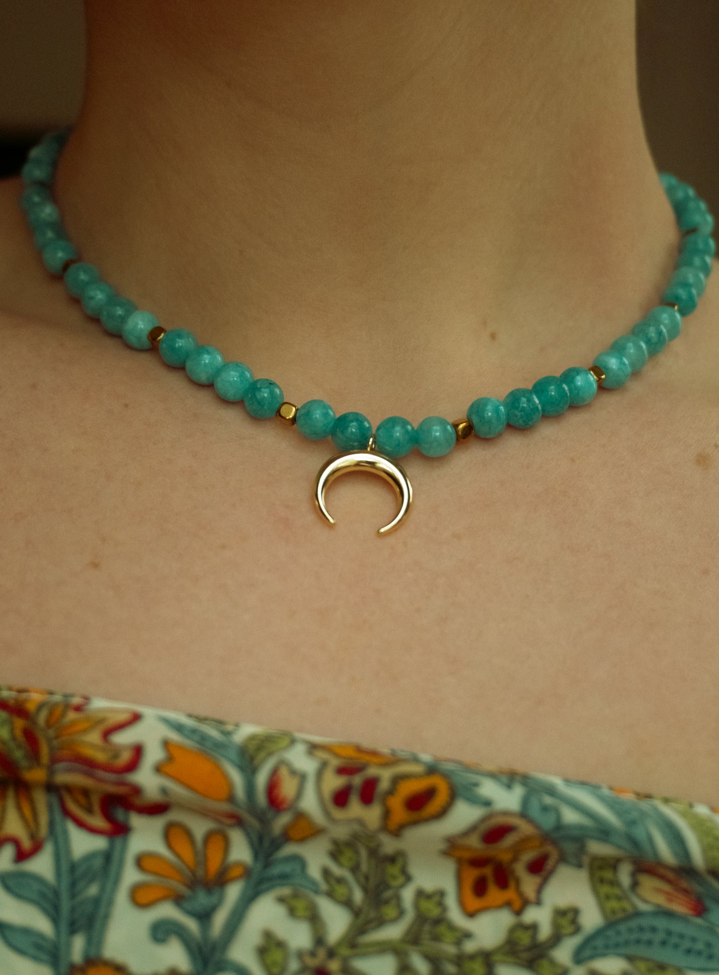 The Blue lagoon Choker