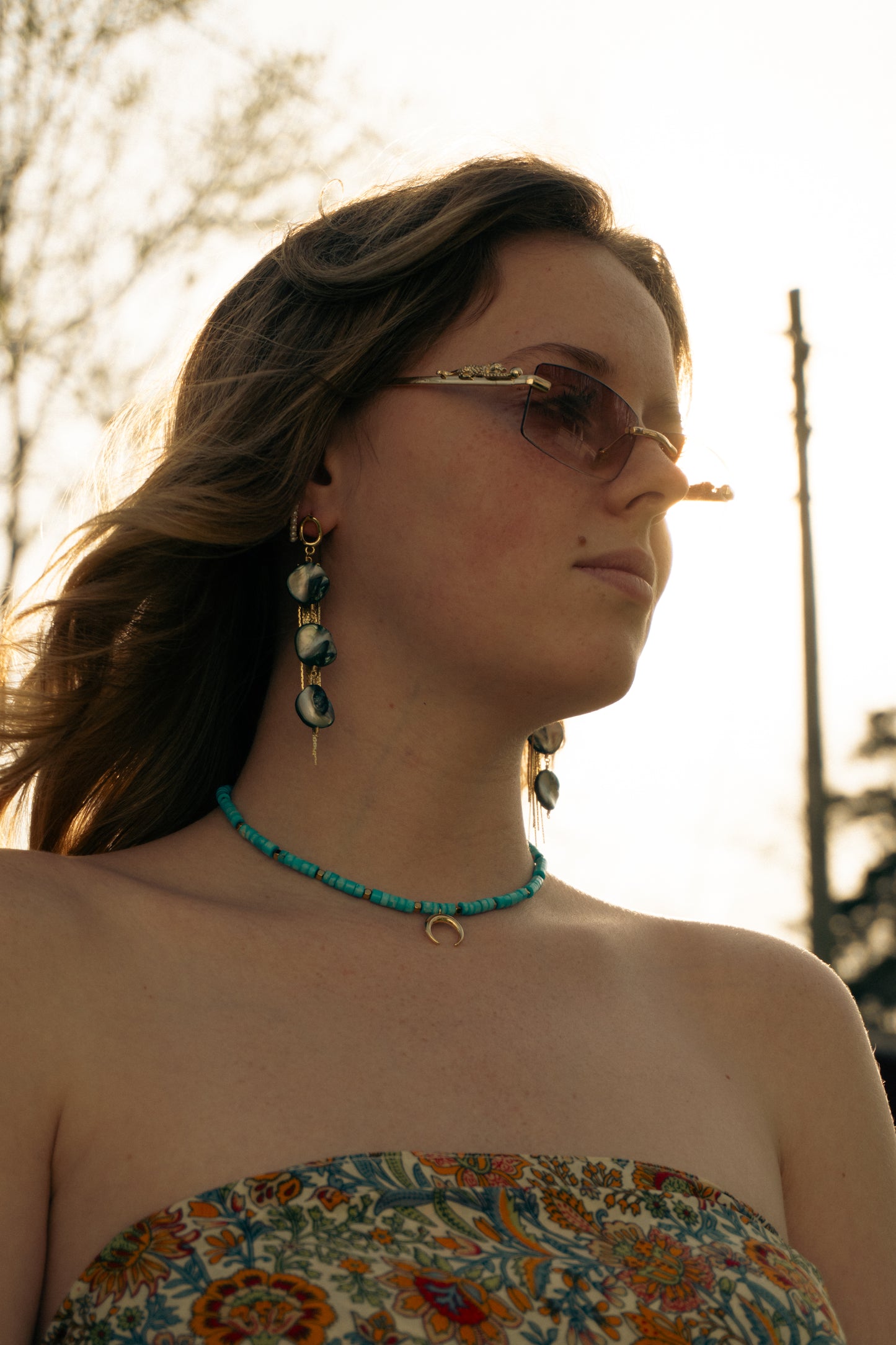 Rolling tide Choker